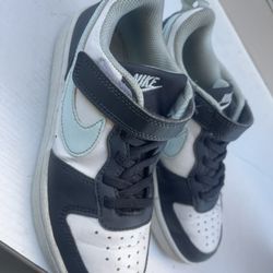 Nike Shoes Size Youth Size 1