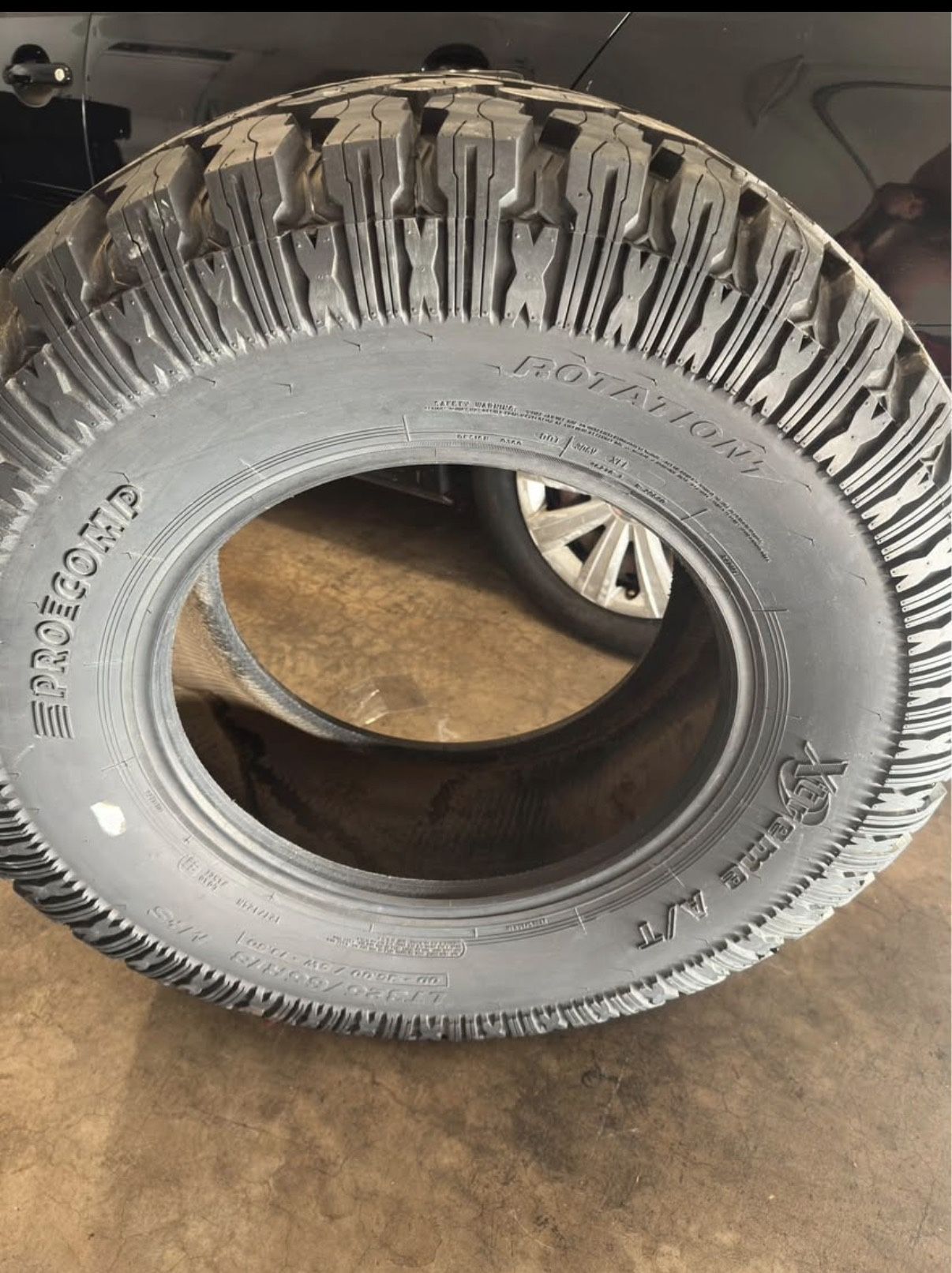 325/65/18 Pro comp Tire