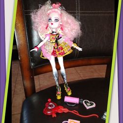 Monster High Cupid New Just Out Of Box But New 