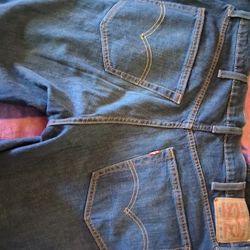 Mens Levis 38 By 32 