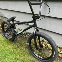Bmx Bike (Stranger) “Piston”