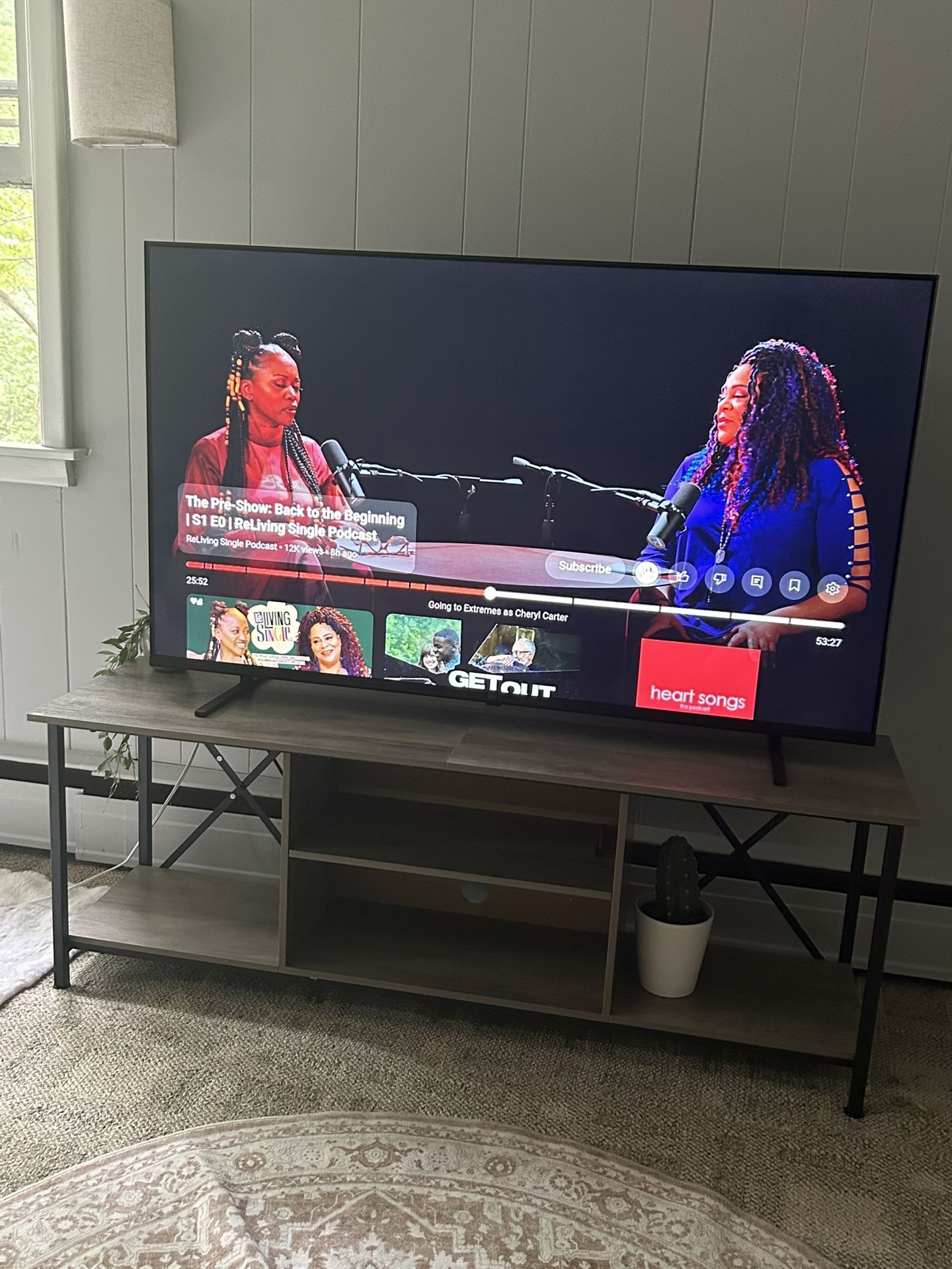 WLIVE TV Stand for up to 65” TVs