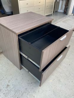 Office ￼cabinet with key