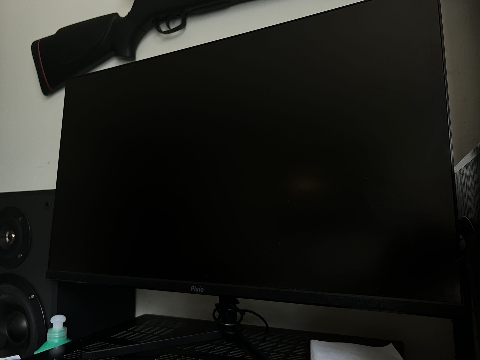 24” pixio 165hz monitor 1ms + mechanical keyboard + razer mouse