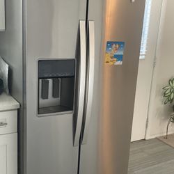 Fridge , Whirlpool , Refri