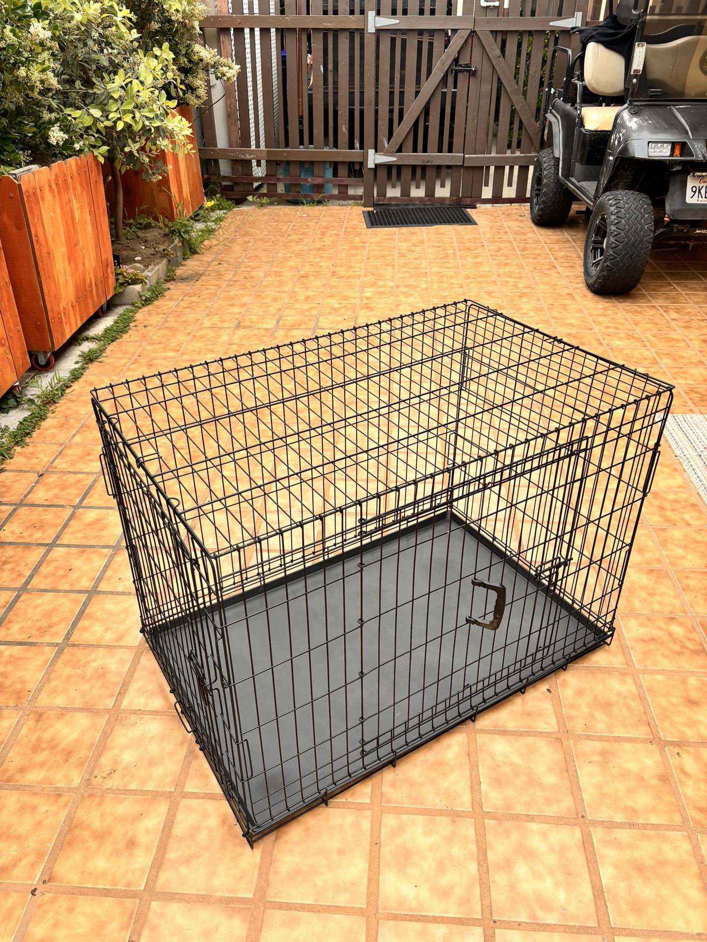 Dog Crate Large Brand New