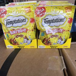 Temptations lobster & beef cat treats 