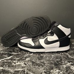 Nike Dunk High Pandas