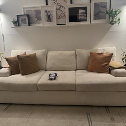 Modern Cream Sofa + Pillows | Excellent Condition 