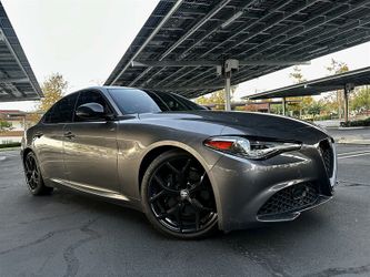 2020 Alfa Romeo Giulia Sport