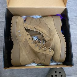 Military Boots 