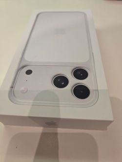 Brand new sealed in box - Apple iPhone 17 Pro Max 
256GB in Silver or Orange for T-mobile w/ Apple warranty