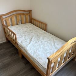 Toddler Bed With Mattress 