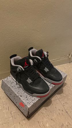 Jordan 4 Bred Reimagined Size 8.5