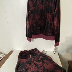 Girls Sift Pjs Never Used Size 10-12