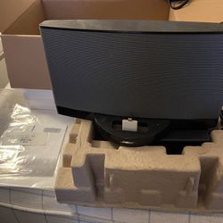 Bose Series II Speaker With Apple Adapter