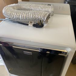 EXTRA LARGE LOAD MAYTAG DRYER