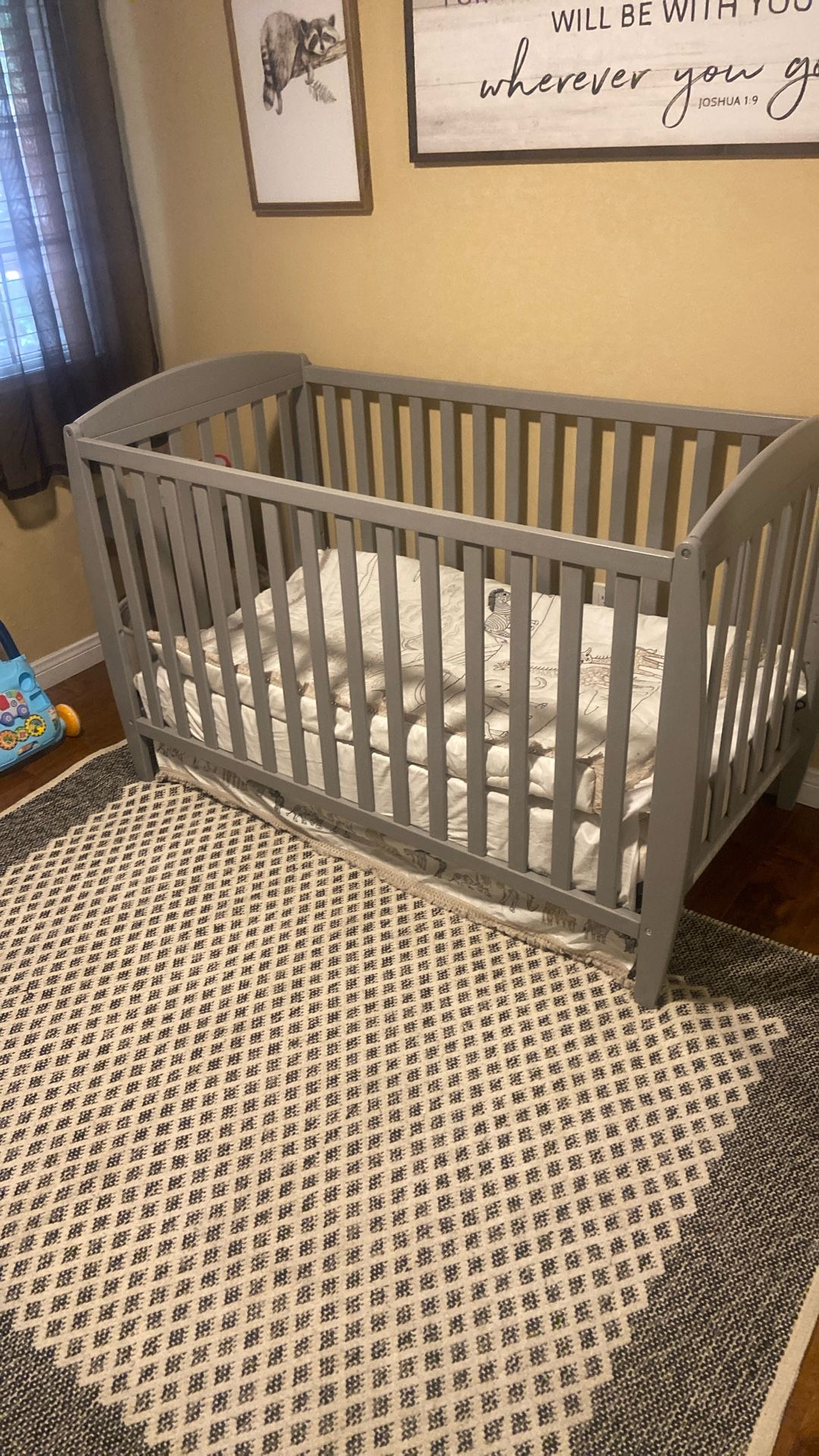 Baby crib and mattress