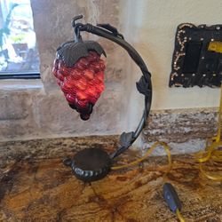 Grape Cluster Table Desk Lamp