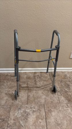 Heavy Duty Walker With Multiple Settings For Height