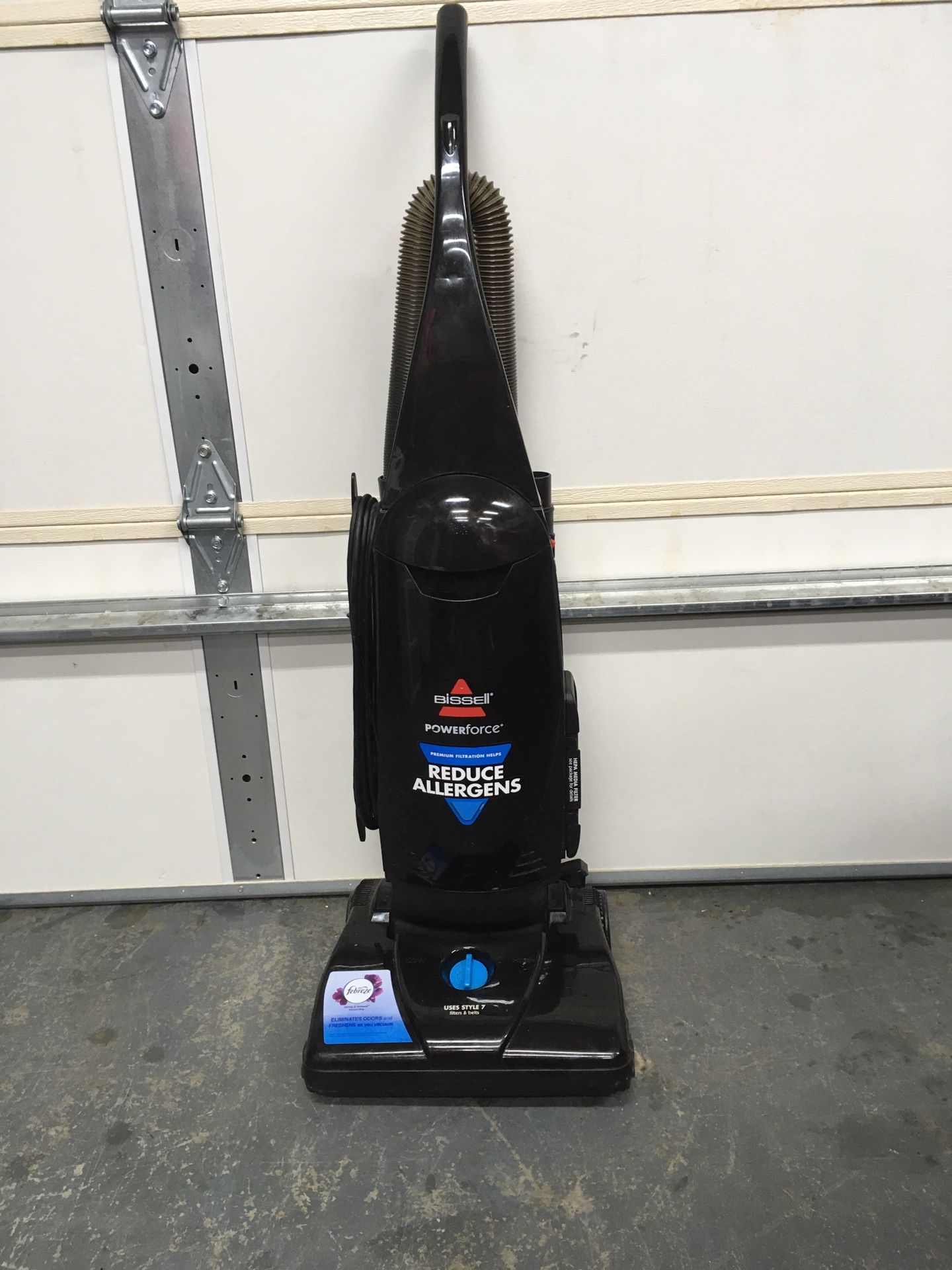 Bessell PowerForce Vacuum 