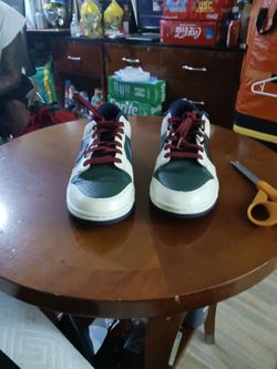 NIKE DUNK LOW FROM NIKE TO YOU