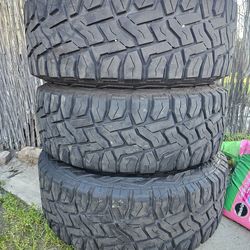 37x12.50r20  toyo open country rt