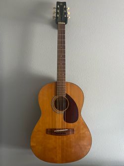 Yamaha FG-75 Acoustic Guitar