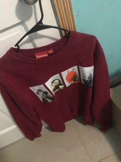 Supreme sweatshirt