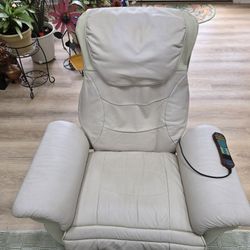 Massagenius Recliner 
