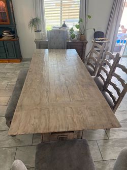 Farmhouse dining and buffet matching