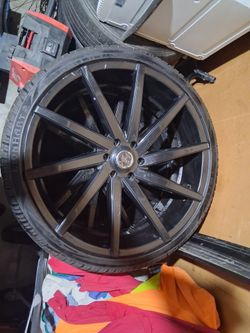 26 Inch 6 Lug Rims Came Off My Tahoe