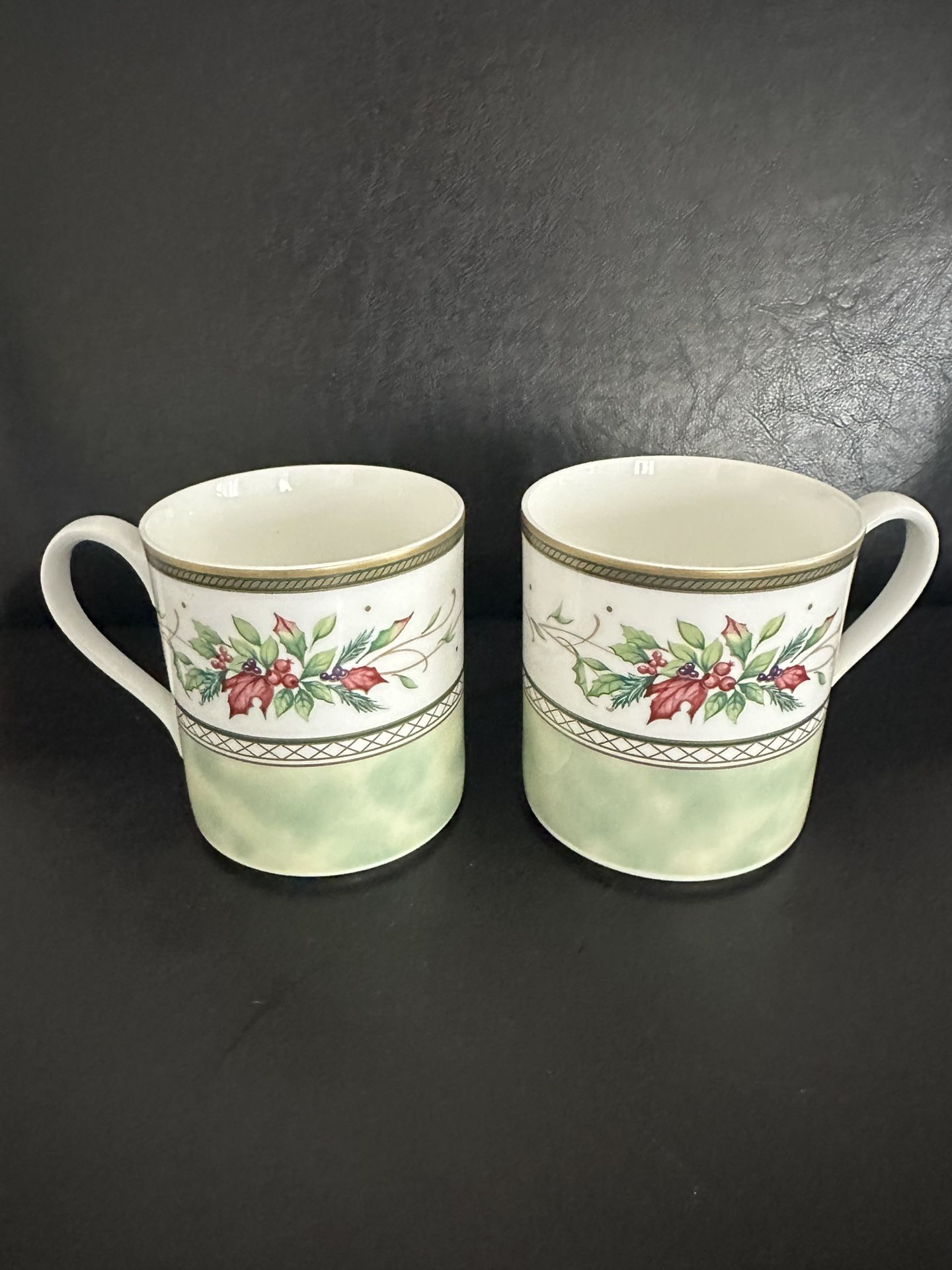 Fitz & Floyd Winter Holiday Pair of Coffee/Tea/Cocoa Cup/Mugs Fitz & Floyd 1999 (MCMXCIX)
