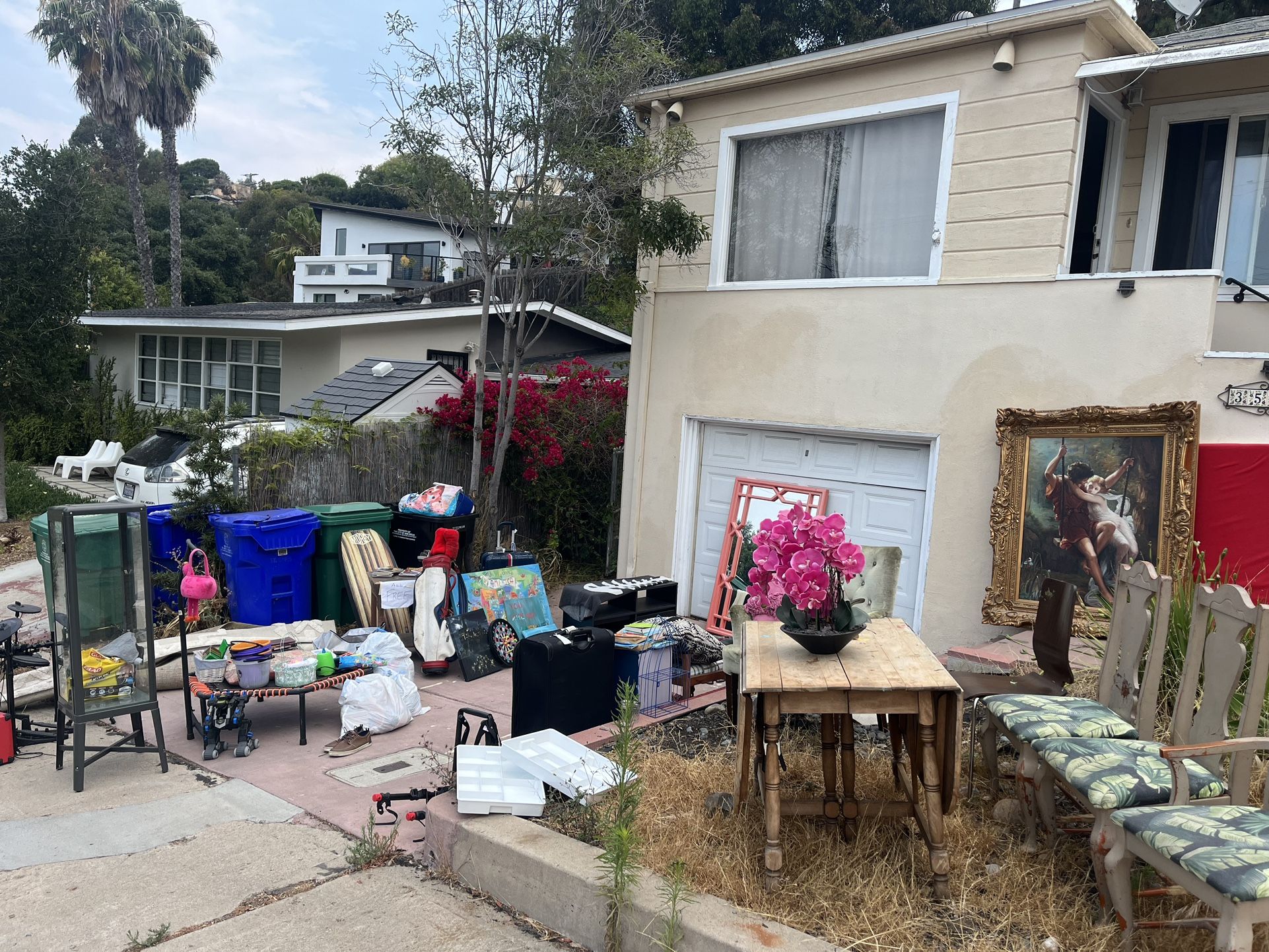 Free Stuff- Moving, 3585 Union St 92103