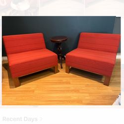 2 Bernhardt Lounge Chairs 