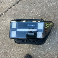 2024-26 HYUNDAI SANTA FE LF HEADLIGHT FULL LED OEM 