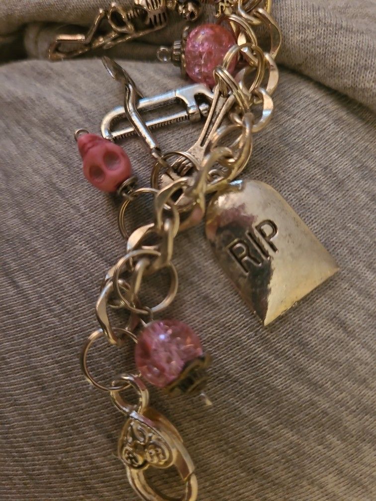 WALKING DEAD Charm Bracelet