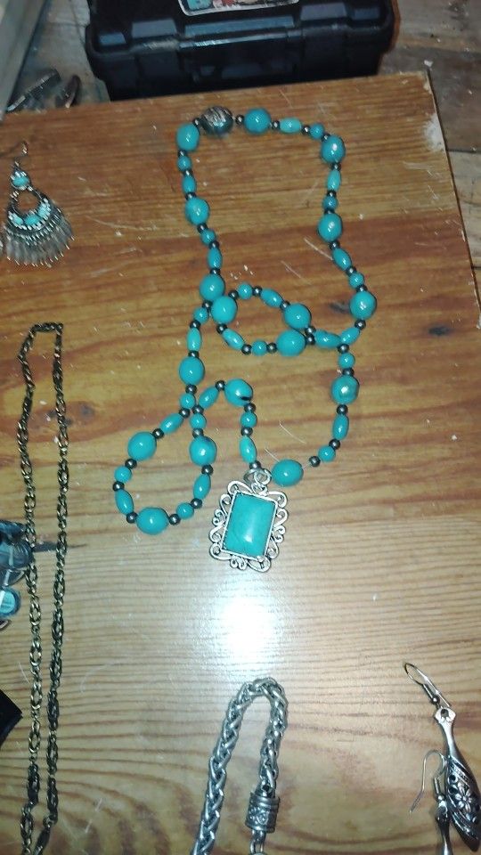 turquoise necklace