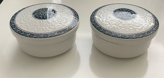 2 Hankook China Bowls and Lid Vintage