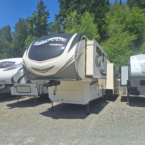 2018 Grand Design Solitude 384Gk / 384Gk-R
