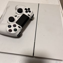 PS4 Game Console 