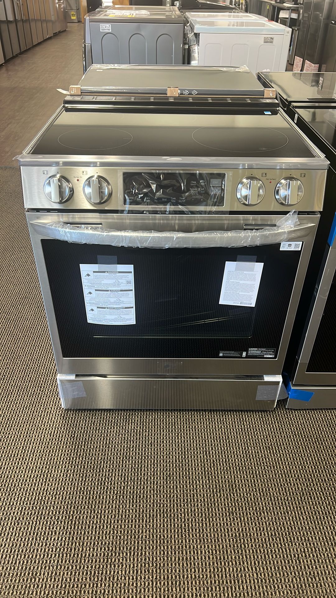 LG Induction Range Stove 30" 6.3 cu ft - Brand New at HUGE Discount!