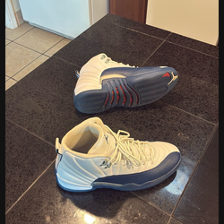 Jordan true blue 12s! Size 10