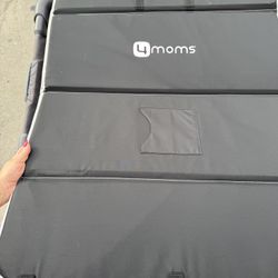 4moms Pack N Play