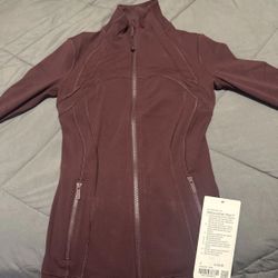 Lululemon Women's Define Jacket Size 2