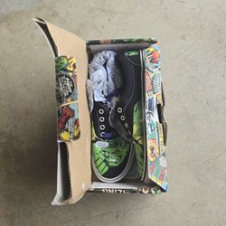 Marvel Vans Kids Shoes Sz 3