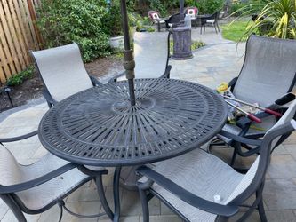 Free! Table and 6 chairs. Bethany area