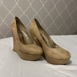 Beige Women Suede Round Toe Platform Wedge Heel