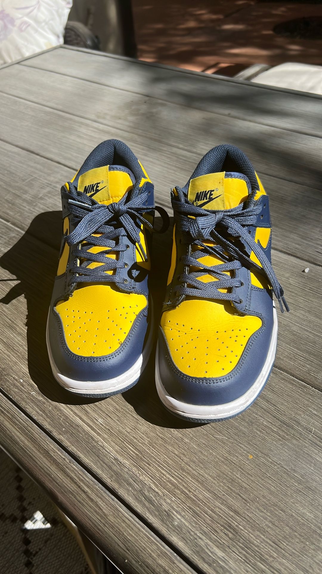 Nike Dunk Low Men US Size 9