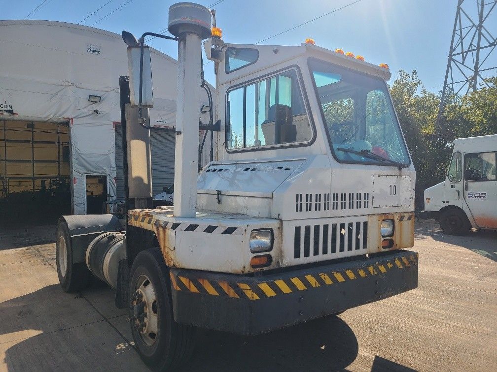 99 OTTAWA SPOTTING TRACTOR